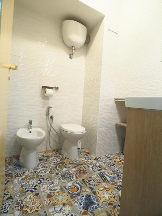 Apartamento 'a casa toja  Nápoles Exterior foto